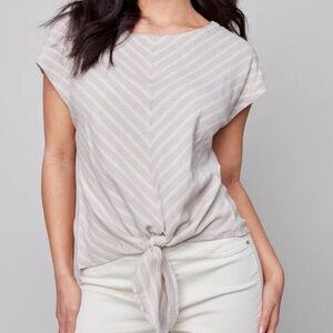 CHARLIE B Coach Pyramids Linen top